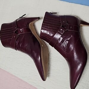 New Vince Camuto Booties, 9.5